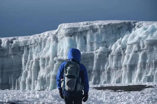 Kilimanjaro climbing